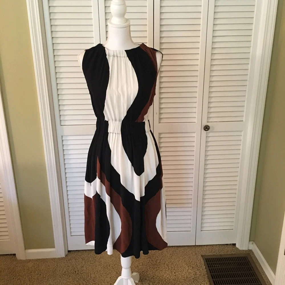 Kate Spade New York Elegant Rio Black, White, and Brown Women's Crepe Dress
